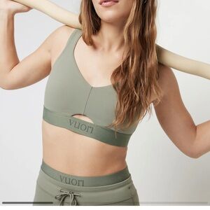 Vuori Women's Elevate Daily Bra in Pistachio, Size Small